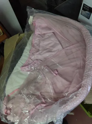 Cuna Moisés Rosa Mimbre con Capota