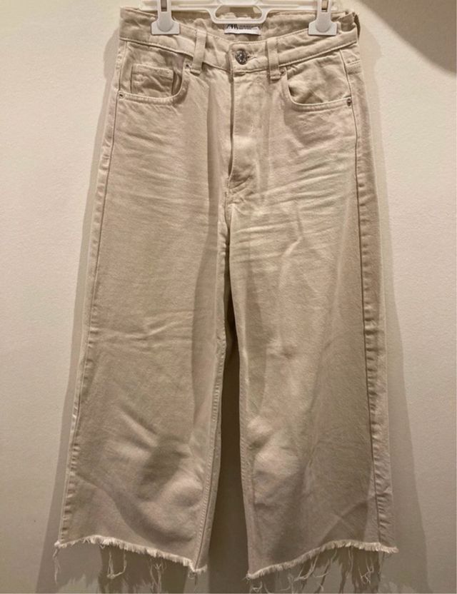 Pantalones Zara campana anchos beige