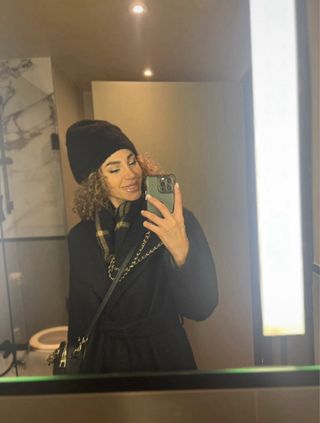 Abrigo H&M Negro Oversize Texturizado