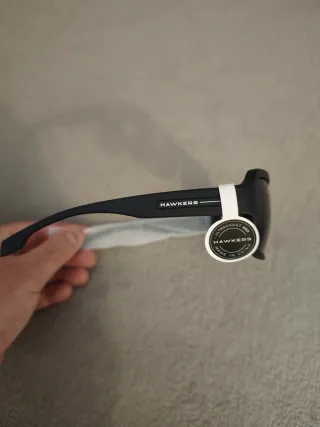 Gafas de sol polarizadas Hawkers negras