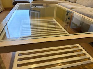 Mesa de centro de forja y cristal beige