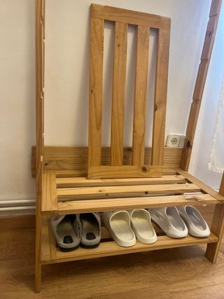 Armario & Estantería de madera para ropa