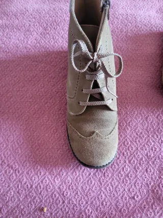 Botines de serraje beige/marrón