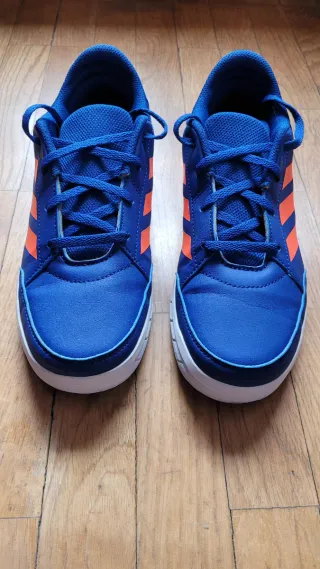 Zapatillas Adidas niño azul y naranja