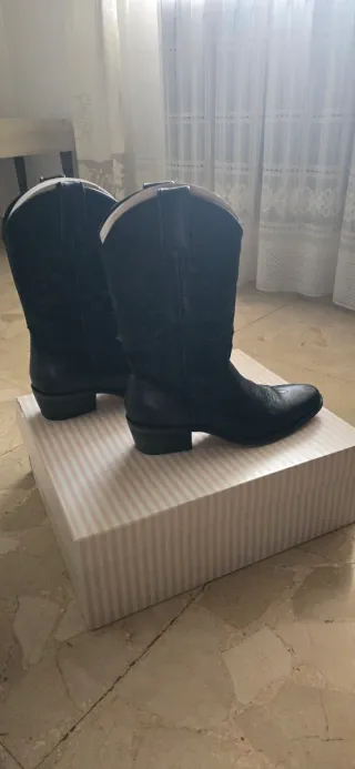 Botas IT SHOES Piel Talla 35 Negras