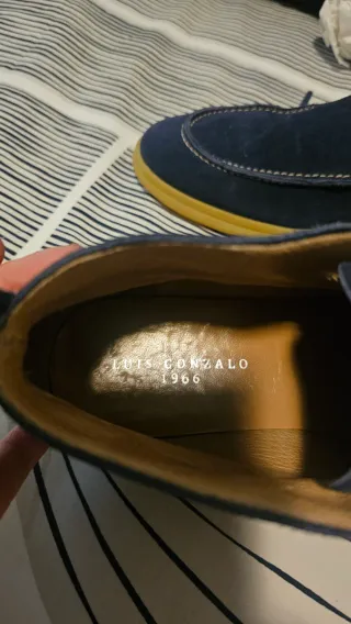 Botines ante azul marino Luís Gonzalo