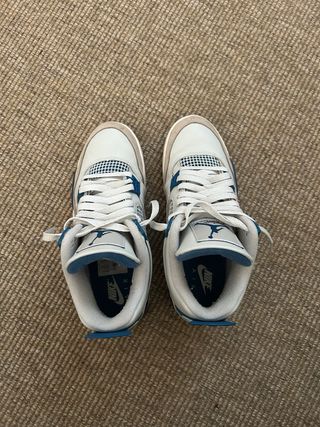 Jordan 4 Military Blue