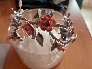 Diadema floral plata y rosa