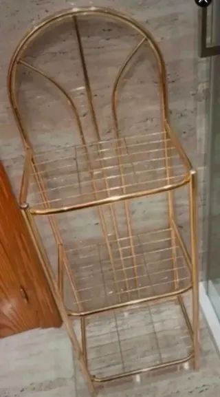 Estantería metal dorada 3 baldas