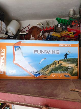 Avión rc ala volante