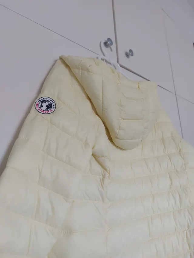 Abrigo amarillo talla S nuevo