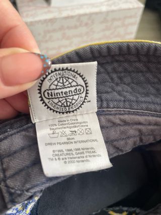 Sombrero bucket Pokémon original gris para colecci