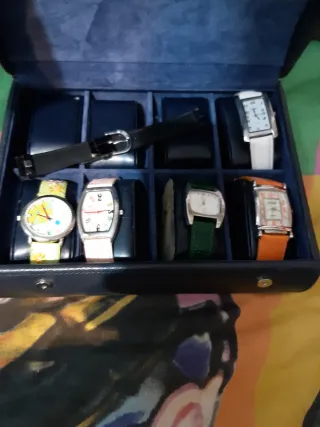 Estuche para relojes con 8 compartimentos