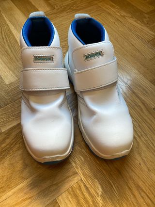 Zapatos de seguridad ROBUSTA blancos