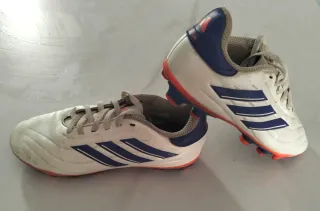 Botas de fútbol/rugby césped artificial talla 34