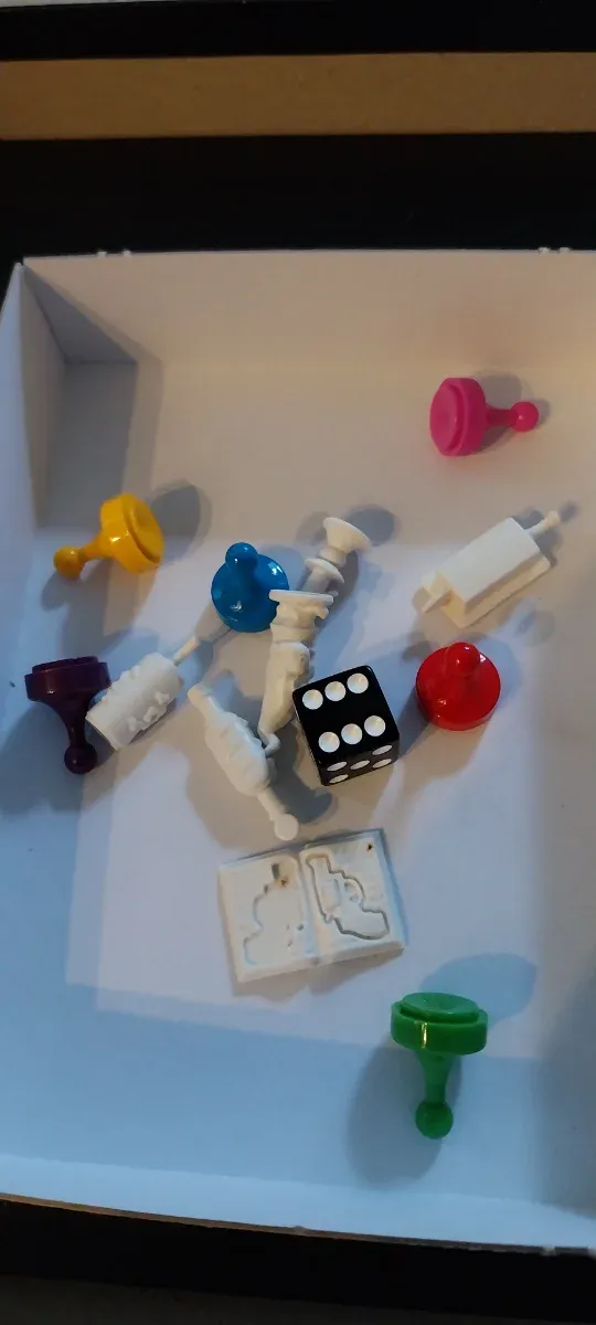 Cluedo El Mentiroso Juego de Mesa Hasbro