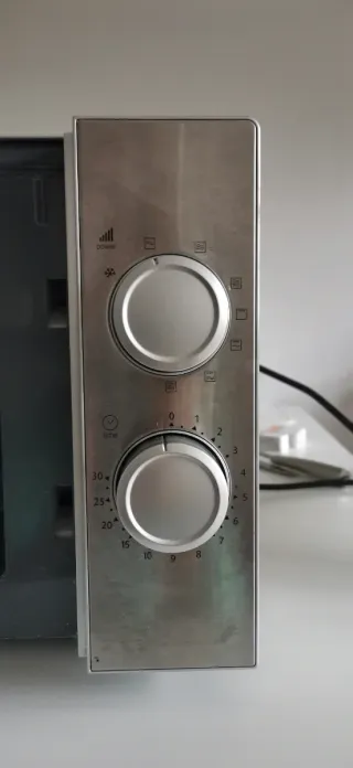 Microondas Taurus MW2070XG