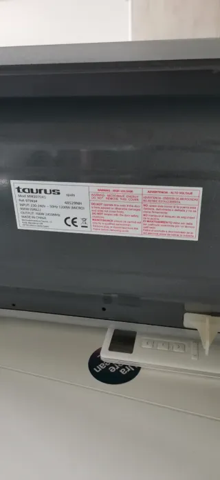 Microondas Taurus MW2070XG