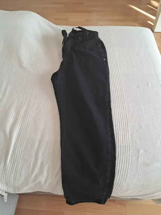 Pantalón vaquero negro mujer