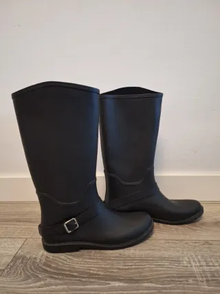 Botas impermeables negras altas