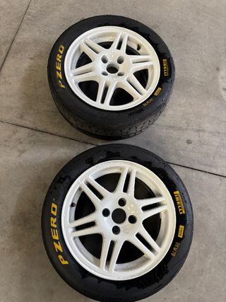 Neumáticos Pirelli RK7B Súper Blanda
