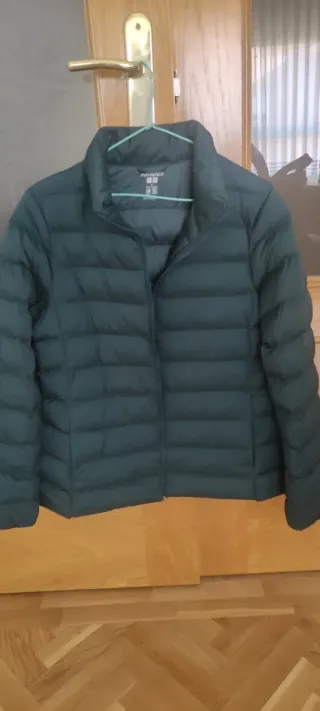 Plumas ligero Uniqlo verde