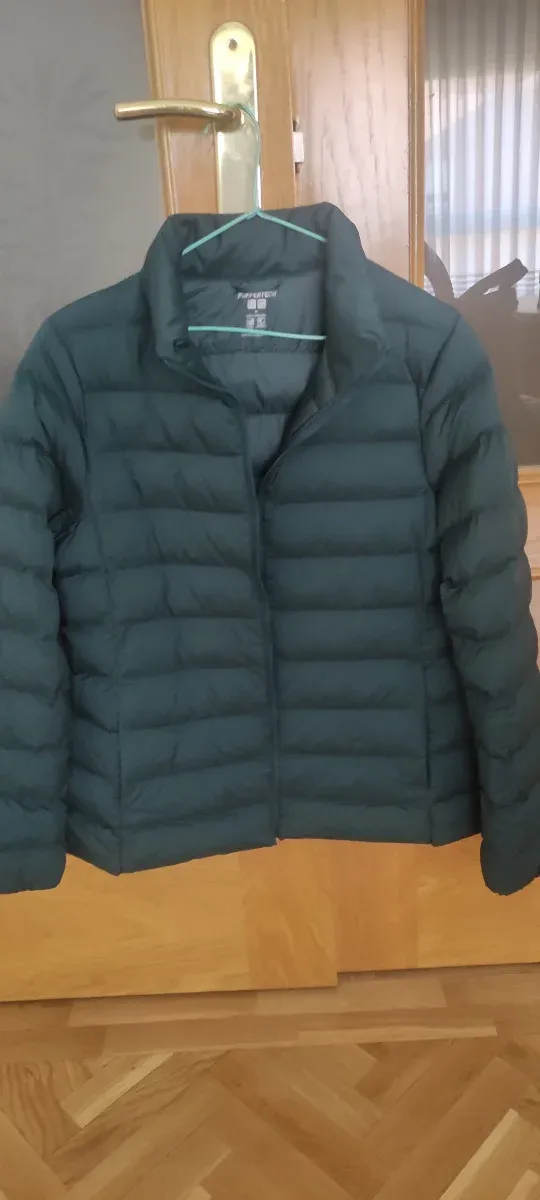 Plumas ligero Uniqlo verde