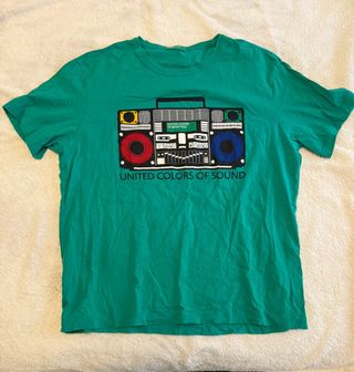 Camiseta United Colors of Benetton Boombox