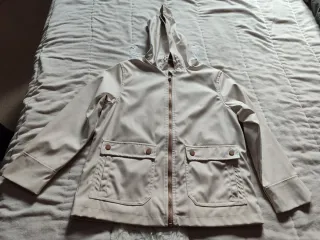 Chubasquero niña beige, talla 9-10