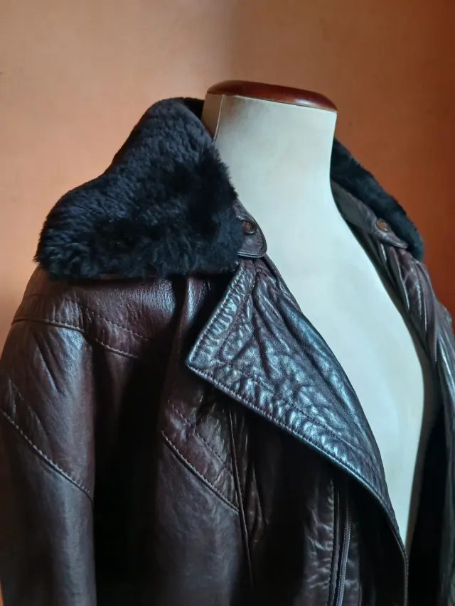 Cazadora cuero hombre cuello pelo T48