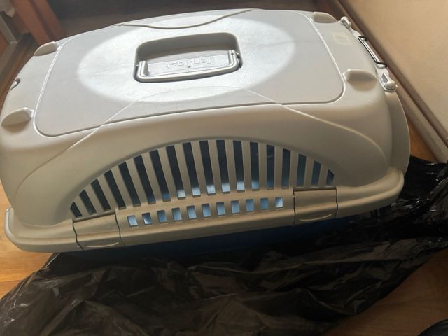 Transportín grande Ferplast para mascotas