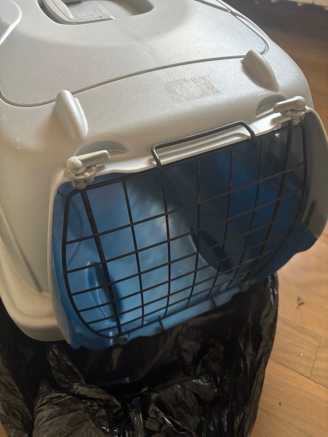 Transportín grande Ferplast para mascotas