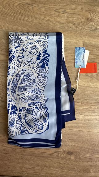 Fular de seda Hyfeel azul y blanco