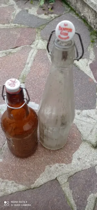 Bottiglie vintage con tappo a scatto