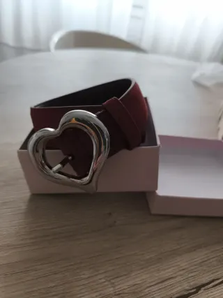 Cinturón mujer granate, sin estrenar
