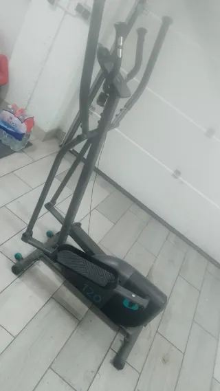 Elíptica 120