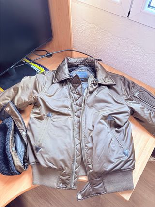 Cazadora Bomber Zara Man Talla M Verde militar