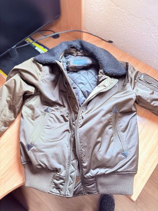 Cazadora Bomber Zara Man Talla M Verde militar