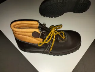 Scarpe antinfortunistiche marroni e beige n.42