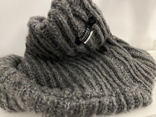 Bufanda braga cuello Bershka gris