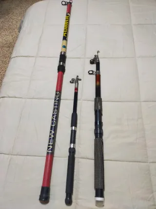 3 Cañas de Pescar + 1 Soporte de regalo