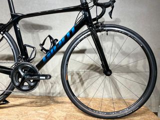Giant TCR Advanced 2 2021 Talla M