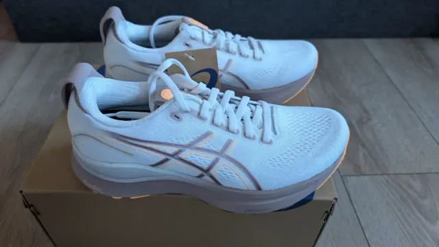 Zapatillas Asics nuove mai indossate