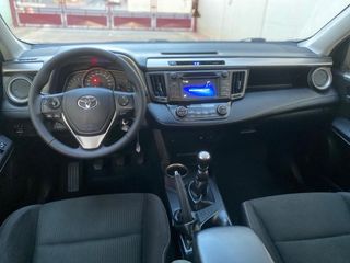 Toyota RAV4 2013