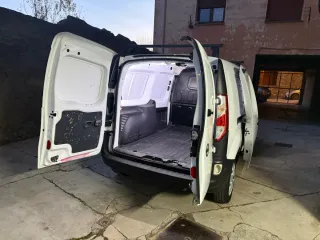 Nissan NV250 2021