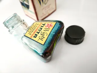 Tintero antiguo Wigty + regalo