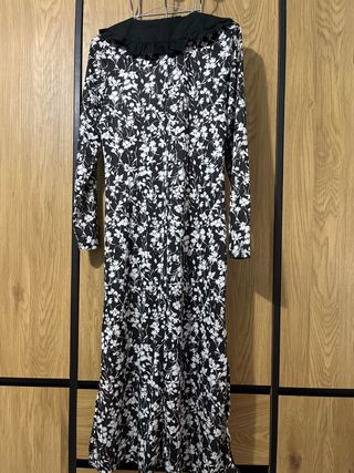 Vestido Sfera floral negro y blanco