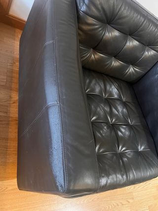 Sofá individual piel negro Ikea