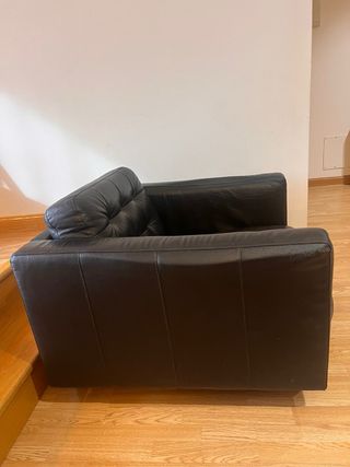 Sofá individual piel negro Ikea