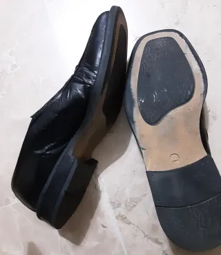 Zapatos piel 41-42 negros muy nuevos tipo italiano